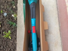 Trimer electric pentru gazon Bosch Art 27, 450 W